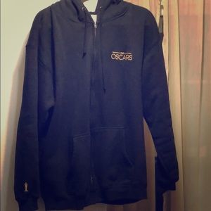 Oscars Blk sweatshirt size large
